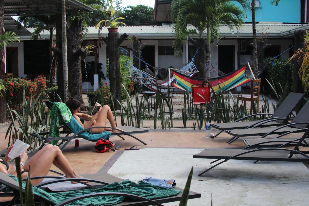 Arenal Poshpacker Hostel La Fortuna Exterior photo