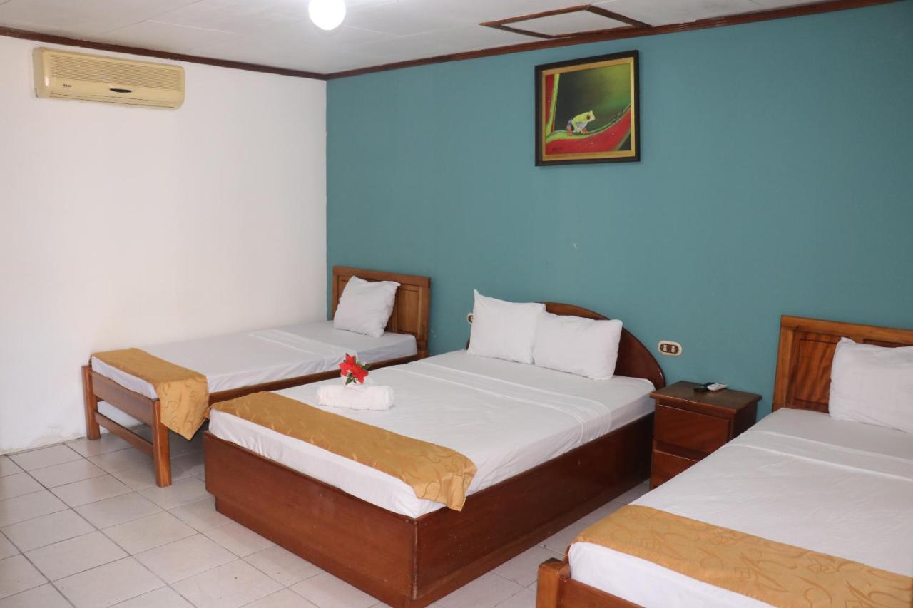 Arenal Poshpacker Hostel La Fortuna Exterior photo