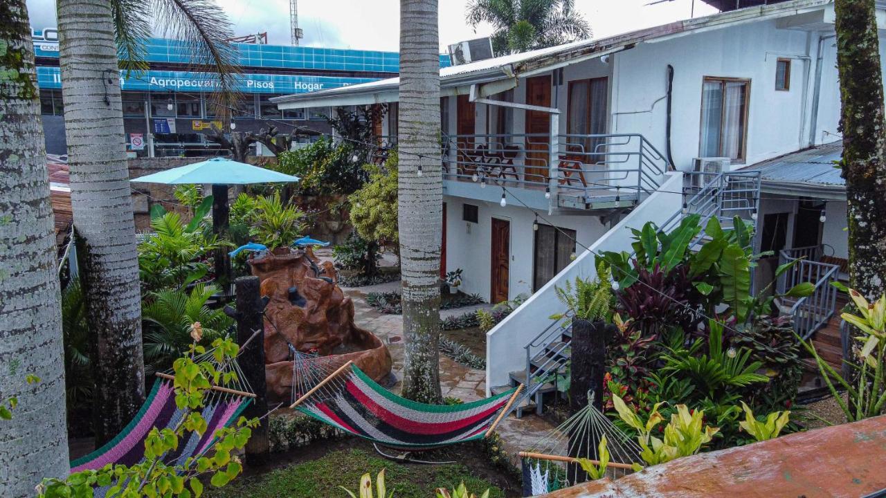 Arenal Poshpacker Hostel La Fortuna Exterior photo