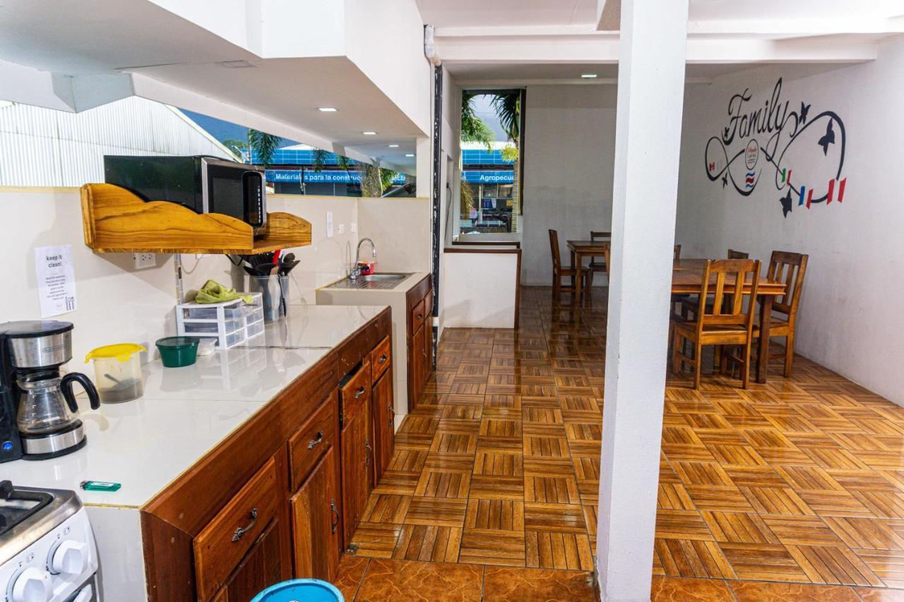 Arenal Poshpacker Hostel La Fortuna Exterior photo
