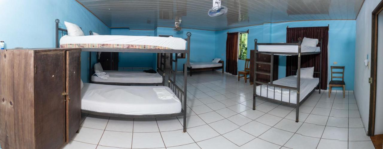 Arenal Poshpacker Hostel La Fortuna Exterior photo