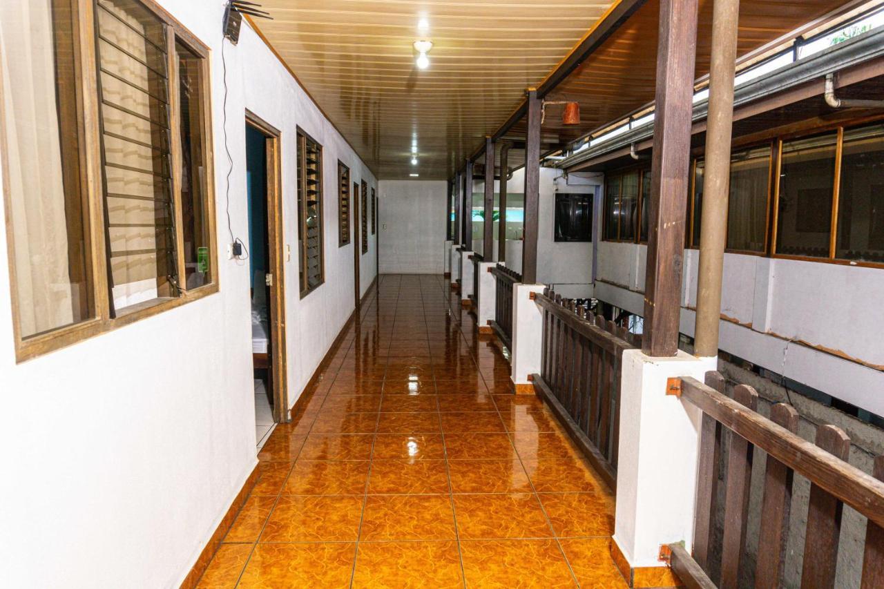 Arenal Poshpacker Hostel La Fortuna Exterior photo