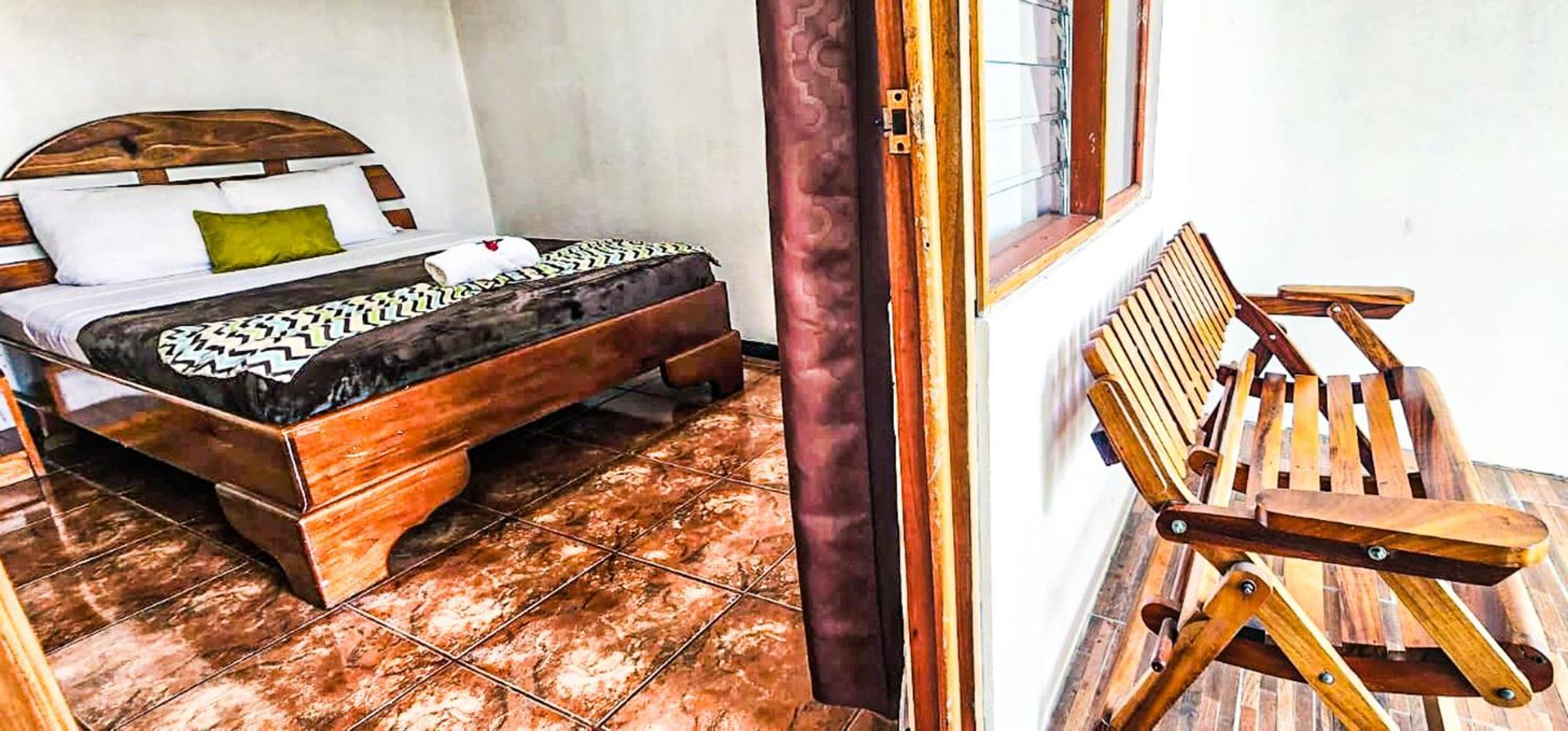 Arenal Poshpacker Hostel La Fortuna Exterior photo
